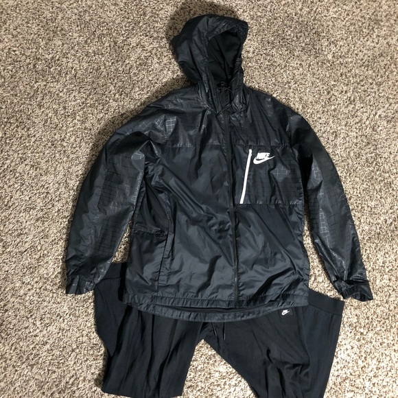 Nike Sweatsuit